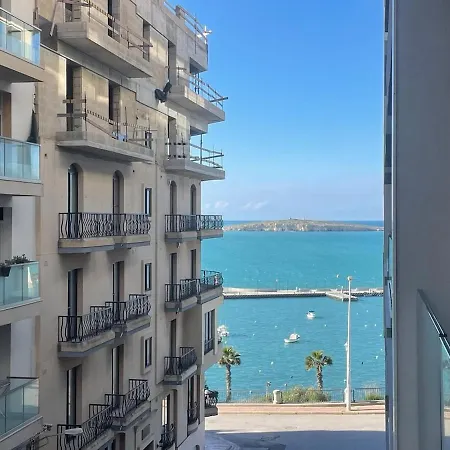 Stylish 3br With Side Sea Views In St Paul Bay St. Paul's Bay