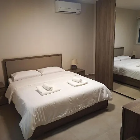 Appartement Stylish 3br With Side Sea Views In St Paul Bay *