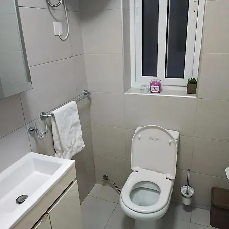 Stylish 3br With Side Sea Views In St Paul Bay Appartement *